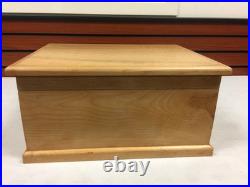 Don Salvatore Wooden Cigar Humidor with Divider & Humidifier
