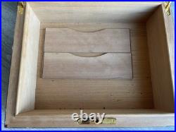 Elie Bleu La Flor de Alba 75-Cigar Humidor