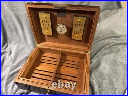 Elie Bleu Walnut Burl 200 Cigar Humidor Beautiful vintage Box Preowned