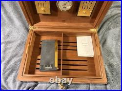 Elie Bleu Walnut Burl 200 Cigar Humidor Beautiful vintage Box Preowned