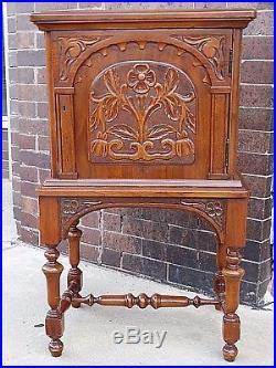 English Tudor Antique Arts & Crafts humidor smoke cigar stand cabinet Table