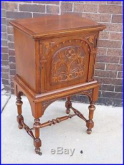 English Tudor Antique Arts & Crafts humidor smoke cigar stand cabinet Table