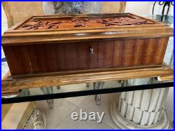 Graycliff Hotel Restaurant Nassau Bahamas Vintage Humidor Cigar Holder