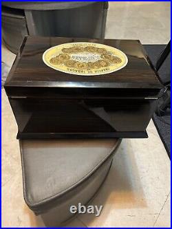 H Upmann Humidor Large Rare Estate Find Cigar Box As Is Good Shape Habana