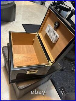 H Upmann Humidor Large Rare Estate Find Cigar Box As Is Good Shape Habana