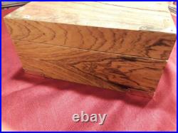 Hand Crafted Vintage Hardwood Veneer Humidor/Cigar Box w Brass Trim/Accessories Hand Crafted Vintage Hardwood Veneer Humidor/Cigar Box w Brass Trim/Accessories