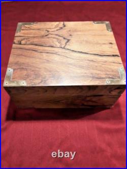 Hand Crafted Vintage Hardwood Veneer Humidor/Cigar Box w Brass Trim/Accessories Hand Crafted Vintage Hardwood Veneer Humidor/Cigar Box w Brass Trim/Accessories