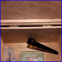 Hand Crafted Vintage Hardwood Veneer Humidor/Cigar Box w Brass Trim/Accessories Hand Crafted Vintage Hardwood Veneer Humidor/Cigar Box w Brass Trim/Accessories