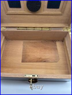 Humidor Supreme Limited Edition 2000 Clean