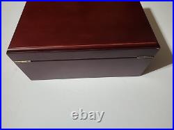 Humidor With G WATTS USA Wood Lined 10 1/4x8 3/4x4 1/2 Cigars Cherry Color