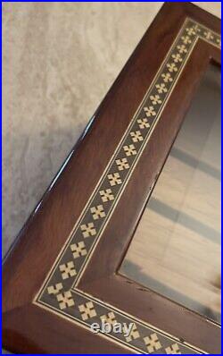 Humidor cigar box Inlaid Design Beveled Glass Lock Key Hygrometer Outstanding