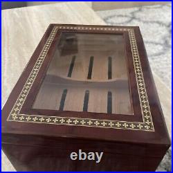 Humidor cigar box Inlaid Design Beveled Glass Lock Key Hygrometer Outstanding