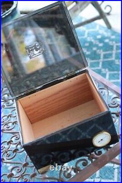Hydromist Jeffrey Scott Vintage Cigar Humidor Box gloss black