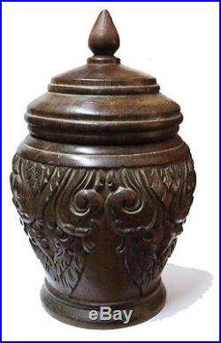 Interesting old turned and hand carved wooden tabacco jar 18 x 11 cm