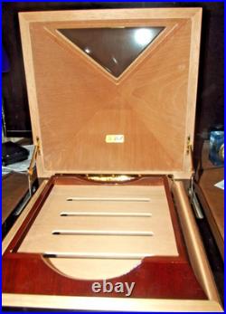 Le Veil Pyramid Humidor, Brown, Pre-owned