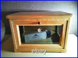 Limited Edition Solid Ash Wood Cigar Humidor with Premium Craftsmanship France