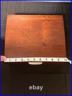 Lotus Quality Desk Cigar Humidor Fits 20-30 Sticks with Hygrometer