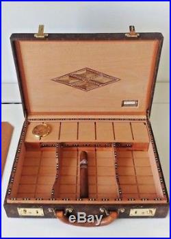 Louis Vuitton Authentic LV Monogram Vintage Custom Cedar Humidor Case 50 Cigars