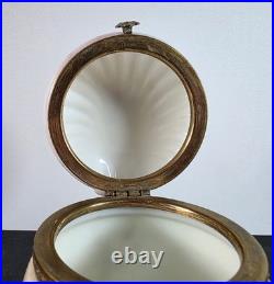Lovely Antique Victorian Wavecrest Art Nouveau Cigars Humidor Glass Jar Box
