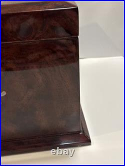 MAYORGA CIGAR WOODEN HUMIDOR HANDMADE AND PAINTED WOOD 16.25x11.5x7.75