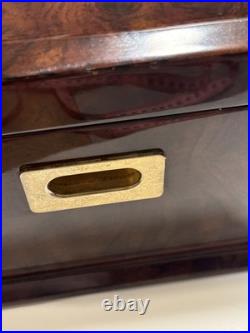 MAYORGA CIGAR WOODEN HUMIDOR HANDMADE AND PAINTED WOOD 16.25x11.5x7.75