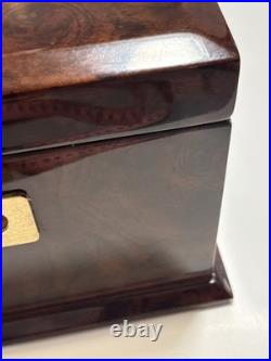 MAYORGA CIGAR WOODEN HUMIDOR HANDMADE AND PAINTED WOOD 16.25x11.5x7.75