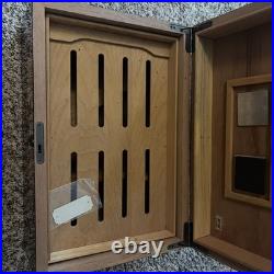 Man O War Large Humidor Spartan Battle Scene Laqured Wood Finish 100 Capacity