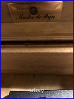 Mastro De Paja Burl Wood Cigar Humidor for 25 cigars 11.5 x4.5 x 9