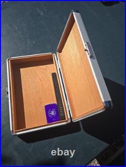 Metal Cigar Humidor Travel Case Portable Travel Size Silver with Latch