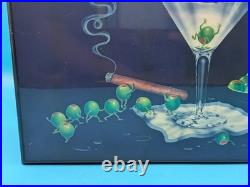 Michael Godard Humidor Martini Olive COA