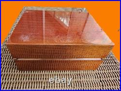 Michel Perrenoud Mahogany Humidor 25 ct Measures 10 L x 7.75 W x 4.5 H