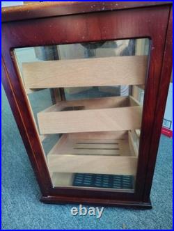 Mr. Flavor Cigar Humidor Brown Cabinet