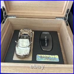 Official Ferrari 488 Spider Carbon Fiber & Wood Cigar Box Humidor Never Used