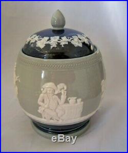 Old Royal Copeland Late Spode England Pottery Humidor/Tobacco Jar