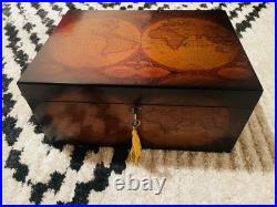 One World Cigar Humidor