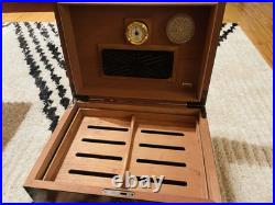 One World Cigar Humidor