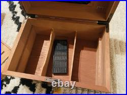 One World Cigar Humidor
