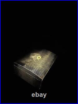 Perdomo Carbon Fiber Humidor Measures 13 L x 10 W x 5.5 H