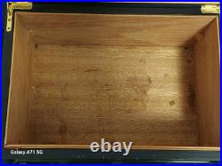 Por Larranaga 1834 Cigar Chest Humidor handles Laquered Racing Green El Leon