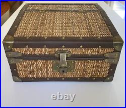 Prizmik & Brill XL Tabletop Humidor Chest Wicker Cedar Lined Brass Hardware