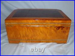 Quality Importers Premier Wooden Humidor with Key