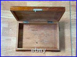 RAREST VINTAGE CIGAR HUMIDOR Wooden REPUBLIC IN ARMS SHIELD 1920s EMPTY MACHADO