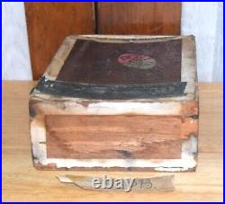 Rare Antique Peregoy & Moore Bob Fishing Bobber Wooden Cigar Box Council Bluffs