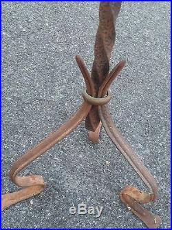 Rare C1930's Arts And Craft Hand Hammered Copper & Iron Humidor Smoking Stand