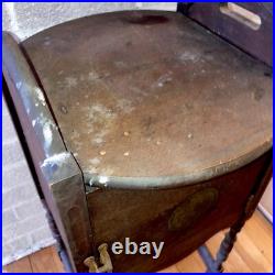 Rare Vintage Wooden Humidor Smoking/ Table Stand/Metal Lined /Classic Tobacciana