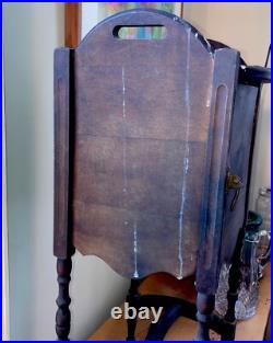 Rare Vintage Wooden Humidor Smoking/ Table Stand/Metal Lined /Classic Tobacciana