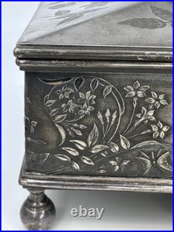 Reed And Barton Silver Played Humidor. In Amazing Condition! RARE Reed And Barton Silver Played Humidor. In Amazing Condition! RARE