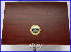 SIKARLAN Cherry Wood Brass Accented Key Lock Large Humidor