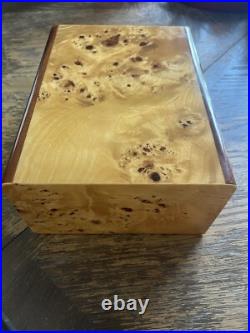 Savinelli 1876 cigar box Analog Humidor made in Italy-Please see photos
