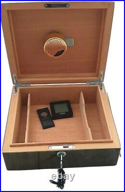 Stylish Vintage Wooden Cigar Box / Humidor with lock